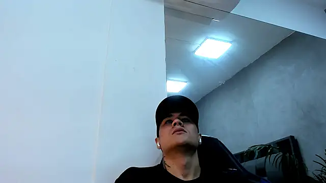 roan birkin online show from 01-05-26, 07:39