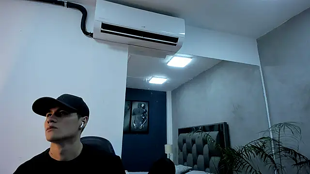 roan birkin online show from 12-21-25, 07:48