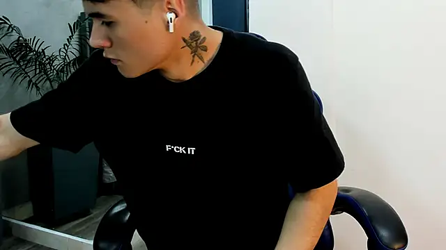 roan birkin online show from 11-12-25, 07:29