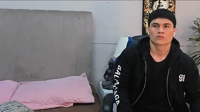 roan birkin online show from 05-21-26, 07:22