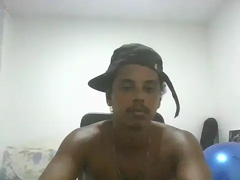 Snapshot of ONegodoce25 chatting on 04-29-26, 12:26 ONegodoce25 online show from 04-29-26, 12:26