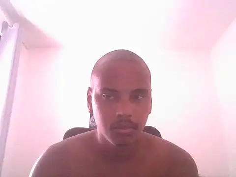 Snapshot of ONegodoce25 chatting on 05-13-26, 12:23 ONegodoce25 online show from 05-13-26, 12:23