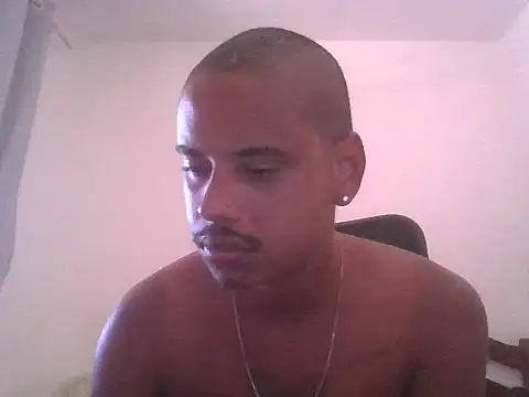 Snapshot of ONegodoce25 chatting on 05-18-26, 05:51 ONegodoce25 online show from 05-18-26, 05:51
