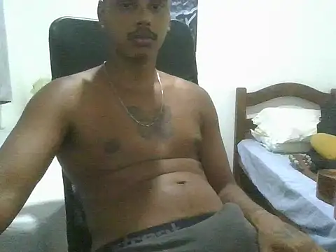 Snapshot of ONegodoce25 chatting on 05-16-26, 01:37 ONegodoce25 online show from 05-16-26, 01:37