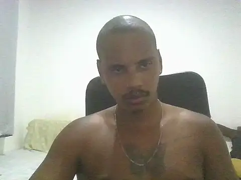 Snapshot of ONegodoce25 chatting on 05-16-26, 01:26 ONegodoce25 online show from 05-16-26, 01:26