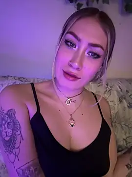 Snapshot of Lally_Valencia__ chatting on 02-27-25, 04:35 Lally Valencia   online show from 02-27-25, 04:35