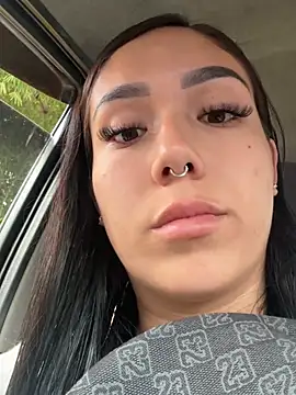 Nikki vega online show from 01-10-26, 08:15