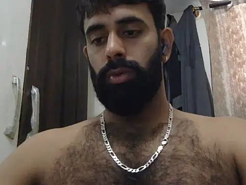 Snapshot of indianhairybull chatting on 07-07-26, 04:37 indianhairybull online show from 07-07-26, 04:37