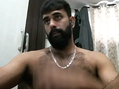 Snapshot of indianhairybull chatting on 02-24-26, 04:46 indianhairybull online show from 02-24-26, 04:46