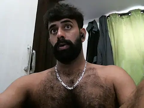 Snapshot of indianhairybull chatting on 03-02-25, 04:28 indianhairybull online show from 03-02-25, 04:28