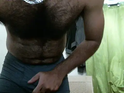 indianhairybull online show from 11-08-25, 05:33