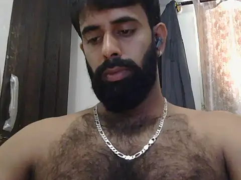 Snapshot of indianhairybull chatting on 06-29-26, 04:52 indianhairybull online show from 06-29-26, 04:52