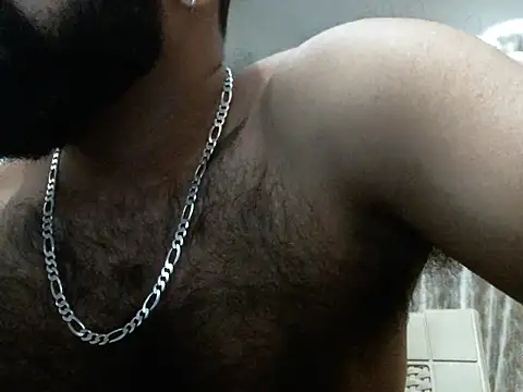 Snapshot of indianhairybull chatting on 02-10-26, 04:55 indianhairybull online show from 02-10-26, 04:55