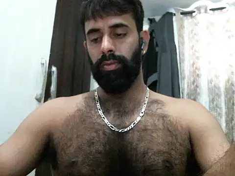 Snapshot of indianhairybull chatting on 03-02-26, 05:08 indianhairybull online show from 03-02-26, 05:08