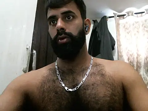 Snapshot of indianhairybull chatting on 02-12-26, 04:45 indianhairybull online show from 02-12-26, 04:45