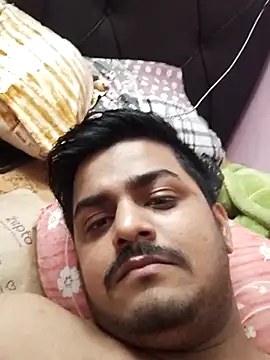 Snapshot of sethgamble000777 chatting on 03-02-25, 06:03 sethgamble000777 online show from 03-02-25, 06:03