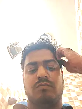 Snapshot of sethgamble000777 chatting on 11-29-25, 05:02 sethgamble000777 online show from 11-29-25, 05:02