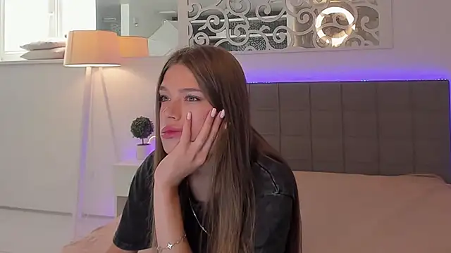 Snapshot of melissacrayzy chatting on 06-28-26, 05:36 melissacrayzy online show from 06-28-26, 05:36