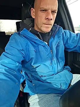 Snapshot of Boss5989 chatting on 02-06-26, 04:14 Boss5989 online show from 02-06-26, 04:14