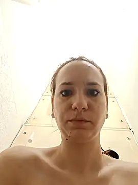 Snapshot of Mia_RainX chatting on 02-03-25, 02:02 Mia RainX online show from 02-03-25, 02:02