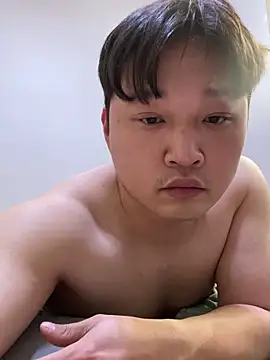 Snapshot of offwhite777 chatting on 02-27-25, 12:14 offwhite777 online show from 02-27-25, 12:14