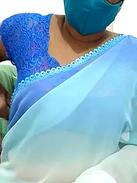 Snapshot of Tamil_Meera12 chatting on 03-17-25, 05:05 Tamil Meera12 online show from 03-17-25, 05:05