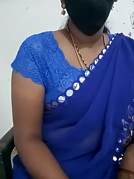 Snapshot of Tamil_Meera12 chatting on 02-11-25, 05:07 Tamil Meera12 online show from 02-11-25, 05:07