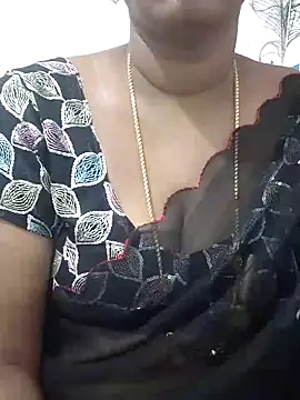 Snapshot of Tamil_Meera12 chatting on 10-01-25, 06:18 Tamil Meera12 online show from 10-01-25, 06:18