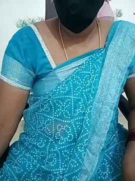 Snapshot of Tamil_Meera12 chatting on 02-06-25, 05:46 Tamil Meera12 online show from 02-06-25, 05:46