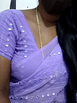 Snapshot of Tamil_Meera12 chatting on 09-09-25, 06:34 Tamil Meera12 online show from 09-09-25, 06:34