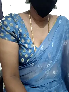 Snapshot of Tamil_Meera12 chatting on 09-27-25, 07:09 Tamil Meera12 online show from 09-27-25, 07:09
