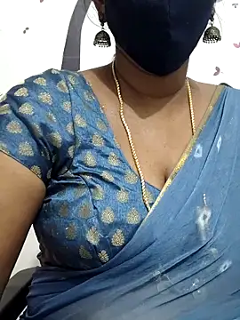 Snapshot of Tamil_Meera12 chatting on 10-07-25, 06:36 Tamil Meera12 online show from 10-07-25, 06:36