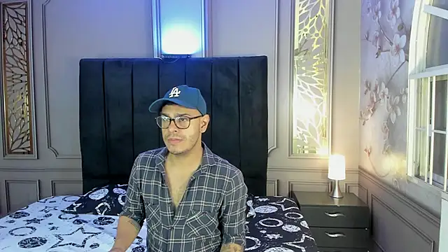 angel fetish  online show from 02-22-25, 03:56