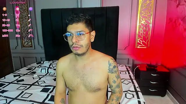 angel fetish  online show from 03-18-25, 04:51