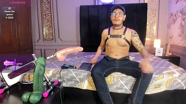 angel fetish  online show from 03-06-25, 10:20