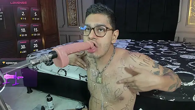 angel fetish  online show from 02-19-25, 07:39