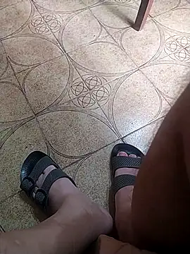 NAvoglia online show from 11-10-25, 01:16