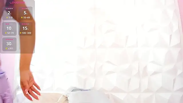 Snapshot of Lia_Guzman chatting on 03-14-25, 06:10 Lia Guzman online show from 03-14-25, 06:10