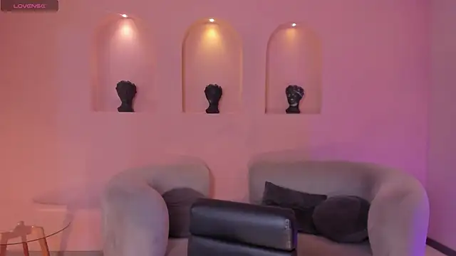 BeccaBaxter online show from 11-21-25, 08:08