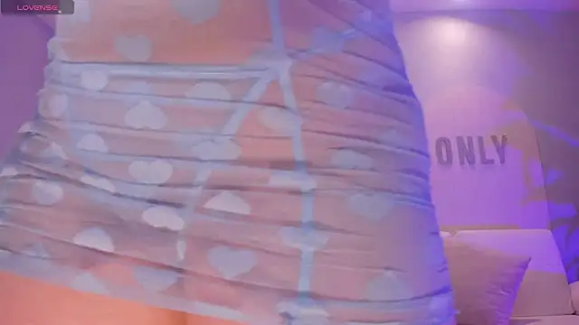 BeccaBaxter online show from 09-29-25, 08:03