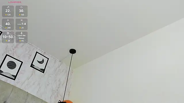 Raichell  online show from 07-18-26, 12:25