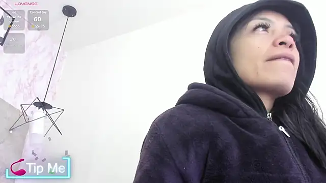 Raichell  online show from 06-07-26, 12:10