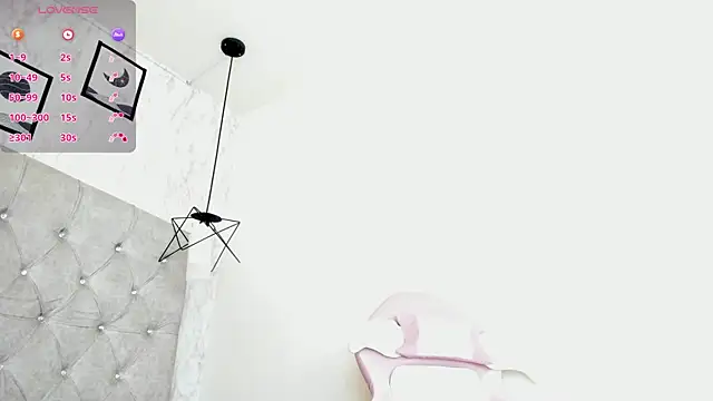 Raichell  online show from 05-09-26, 03:43