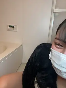 Snapshot of Rara__oo chatting on 12-20-25, 07:33 Rara oo online show from 12-20-25, 07:33