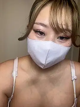 Snapshot of Rara__oo chatting on 02-14-26, 07:52 Rara oo online show from 02-14-26, 07:52