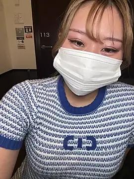 Snapshot of Rara__oo chatting on 02-25-26, 05:13 Rara oo online show from 02-25-26, 05:13