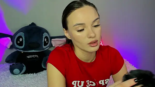 EvaBalmer online show from 11-23-25, 03:16