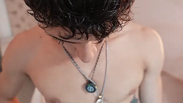 Snapshot of JhoanLeandro chatting on 02-08-26, 05:16 JhoanLeandro online show from 02-08-26, 05:16