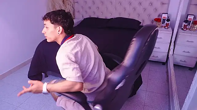 JhoanLeandro online show from 04-17-26, 07:33