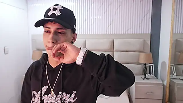 JhoanLeandro online show from 03-06-26, 03:23